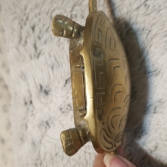 VINTAGE BRASS TURTLE TRINKET BOX, 6 5" x 3", Good Condition - Picture 7 of 7